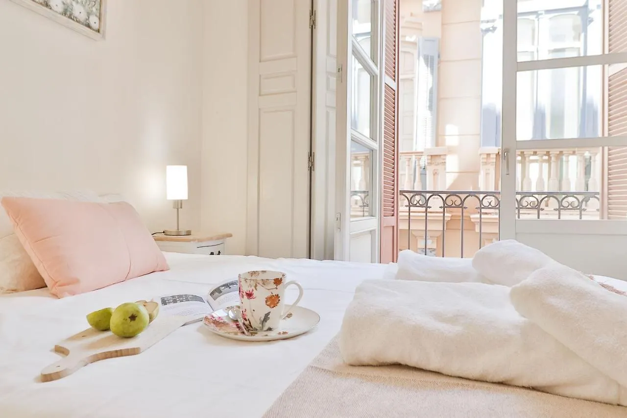 Flat 2 Bedrooms In The City Center Malaga