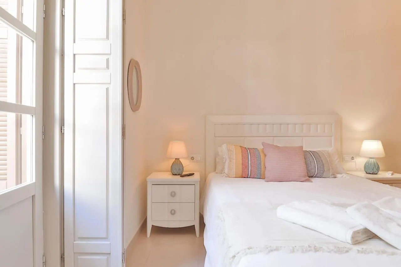 Апартаменты Flat 2 Bedrooms In The City Center Малага Испания