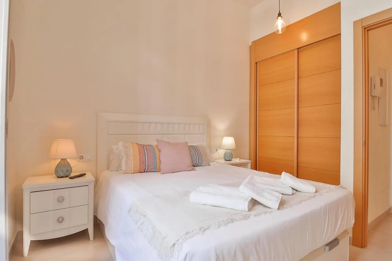 Flat 2 Bedrooms In The City Center Малага Апартаменты