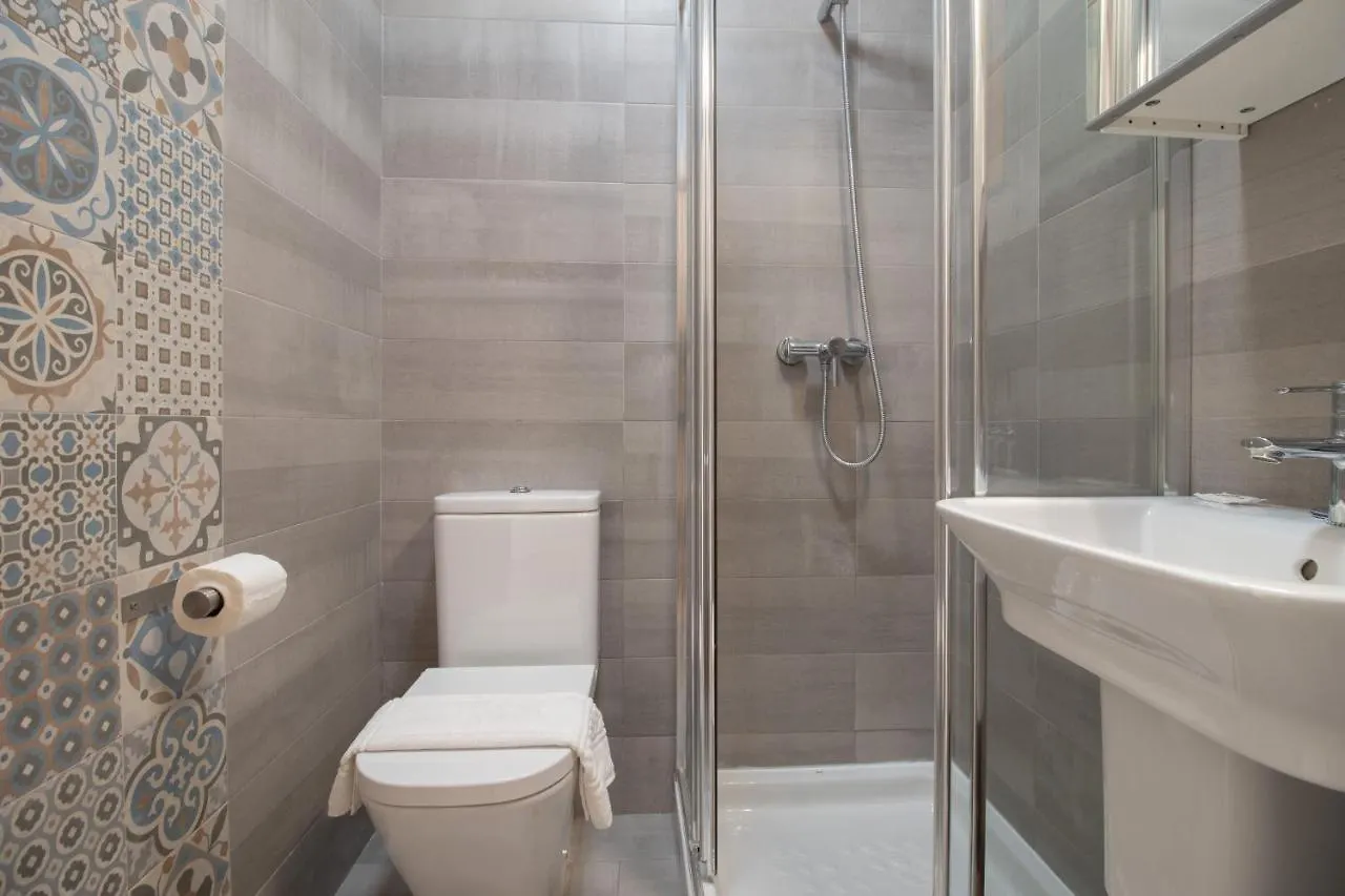 Апартаменты Flat 2 Bedrooms In The City Center Малага